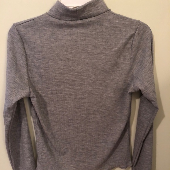 Olive & Rae turtleneck - Picture 2 of 4